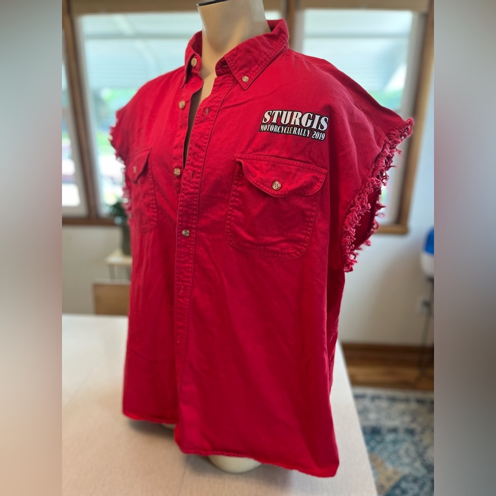 STURGIS 2019 MOTORCYCLE RALLY BUTTON DOWN SLEEVELESS SHIRT - Picture 3 of 6